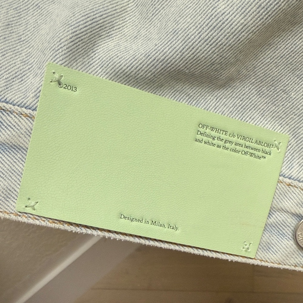 Off-White 100% Authentic Light Gray Denim Jacket - image 8